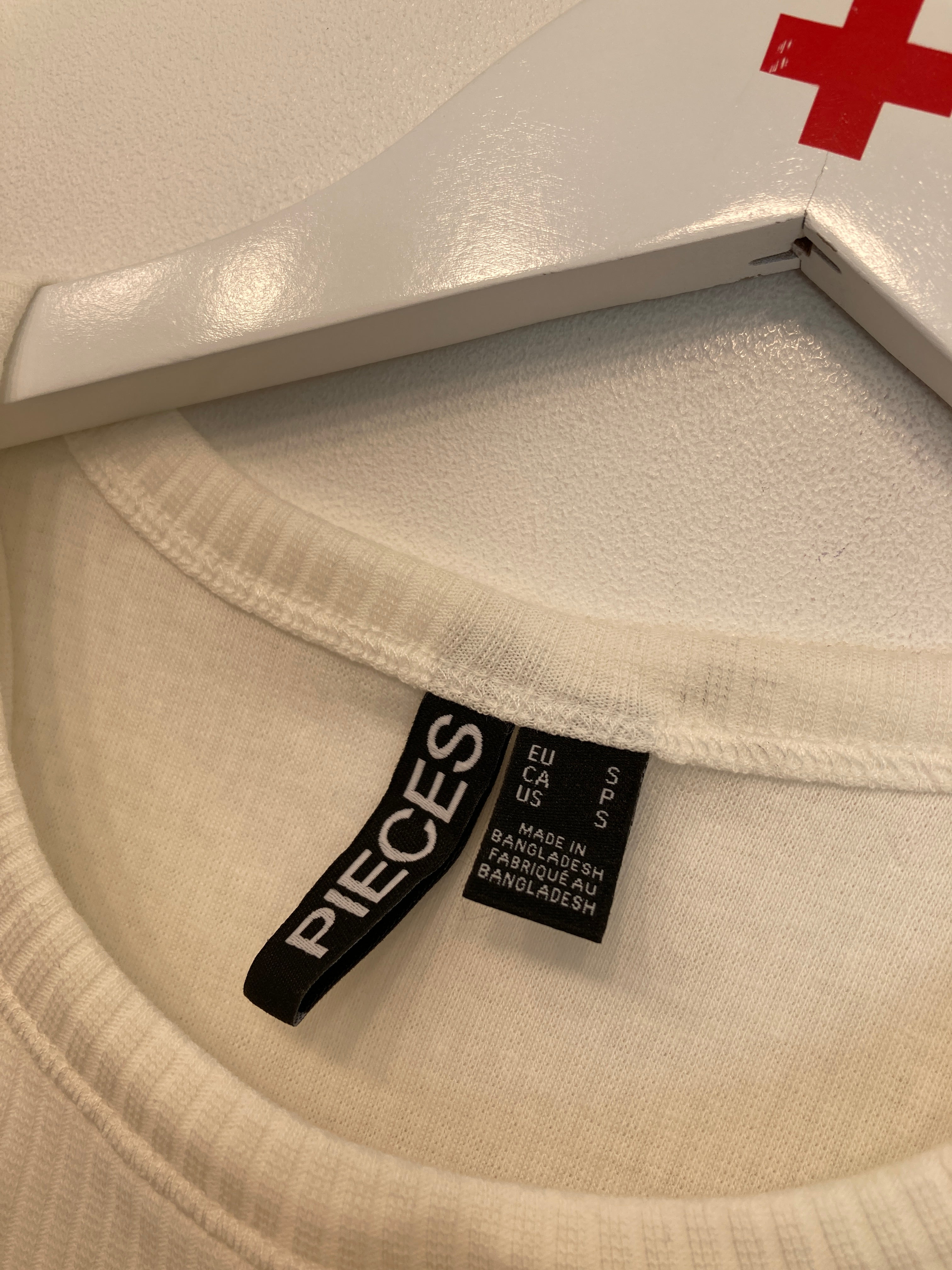 Pieces Top